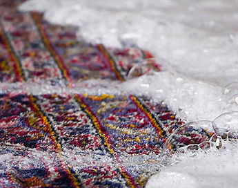 خدمات تخصصی قالیشویی در قالیشویی اراک
